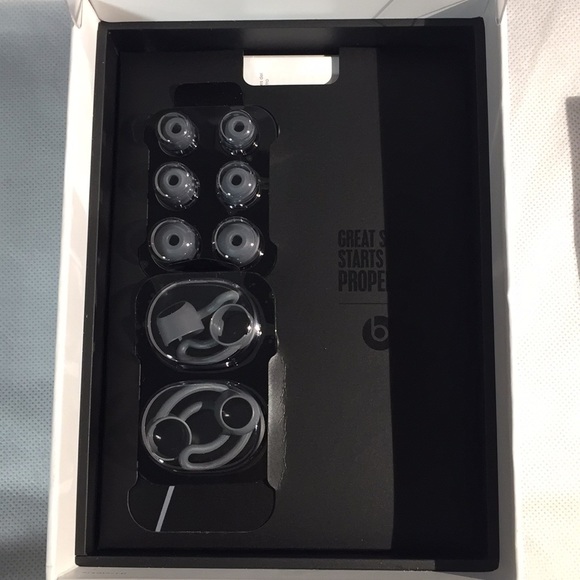 Beatsx Wireless Grey Dr. Beats - Picture 7 of 8